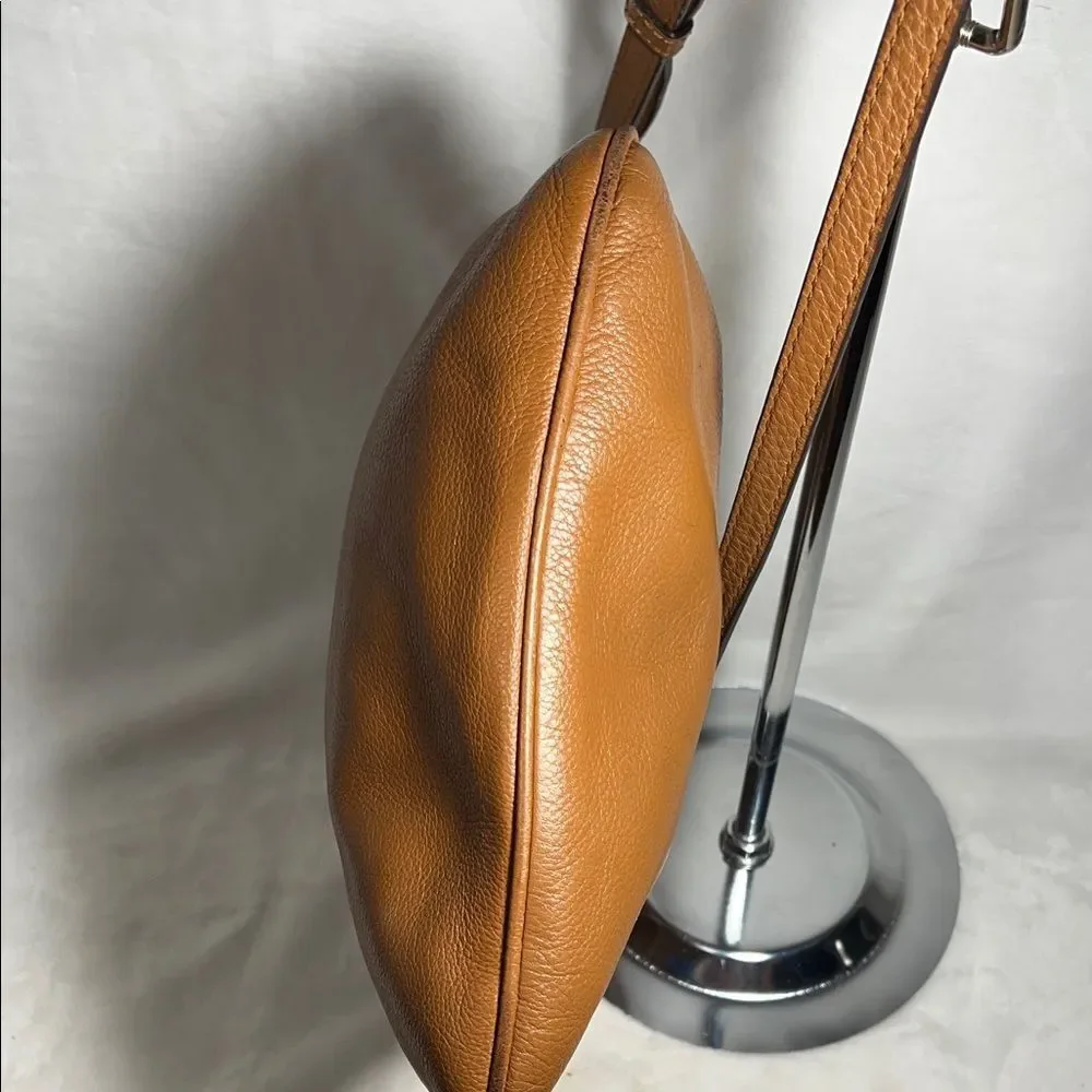 Michael Kors Riley Flat Crossbody, in Acorn